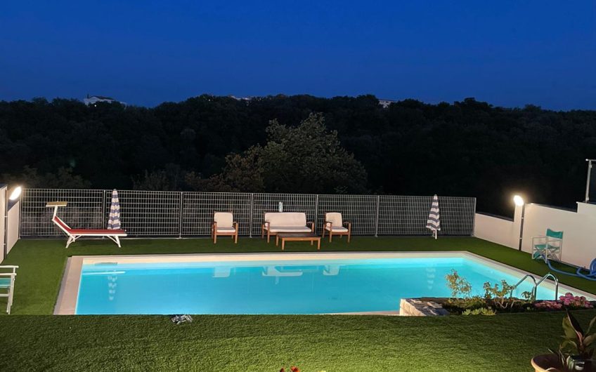 Appartamento Duplex Termoli con piscina