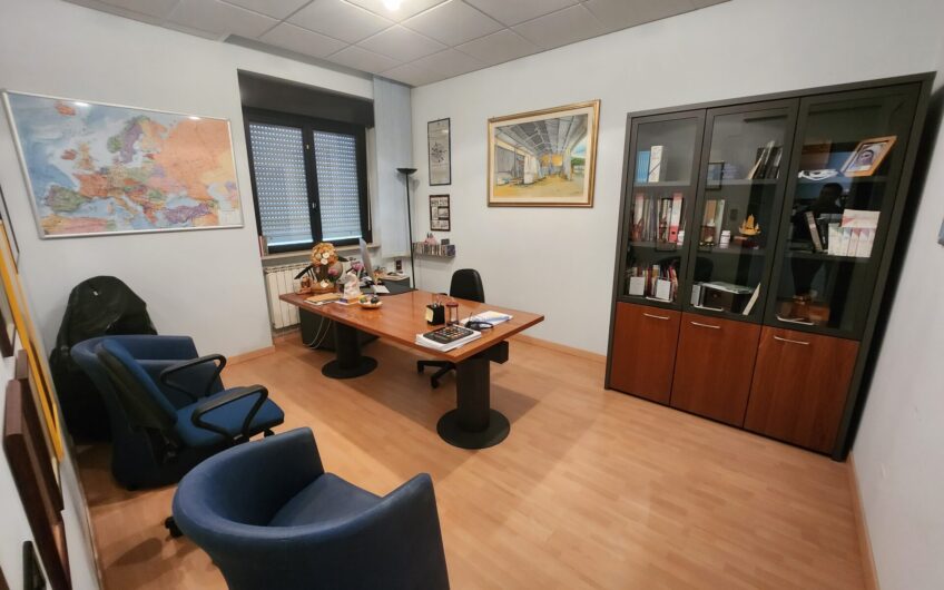 Vendita appartamento a Termoli ad uso ufficio