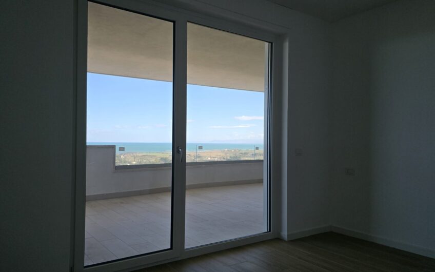 TERMOLI : Vista Mare – Ampio Trilocale con vista tremiti!
