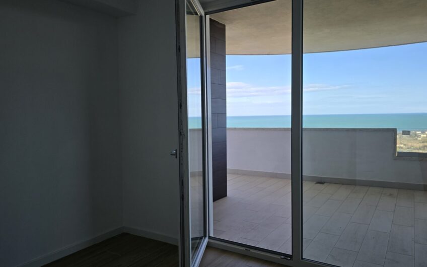 TERMOLI : Vista Mare – Ampio Trilocale con vista tremiti!