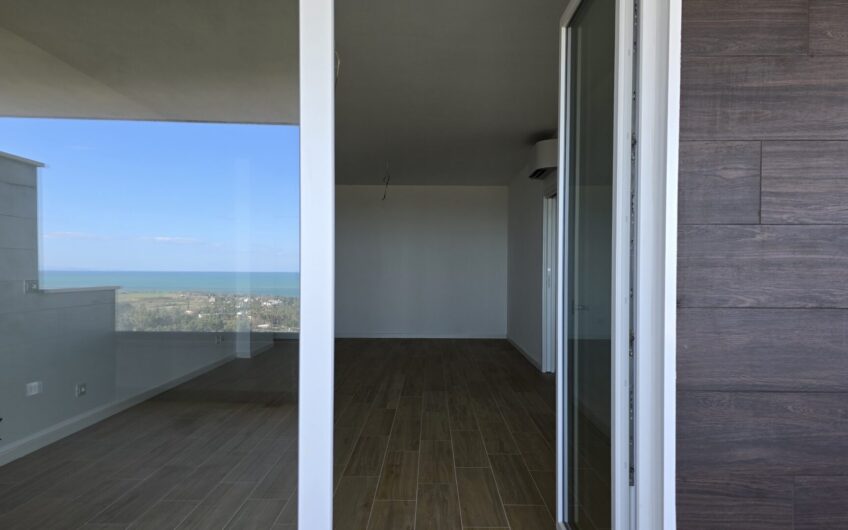 TERMOLI : Vista Mare – Ampio Trilocale con vista tremiti!
