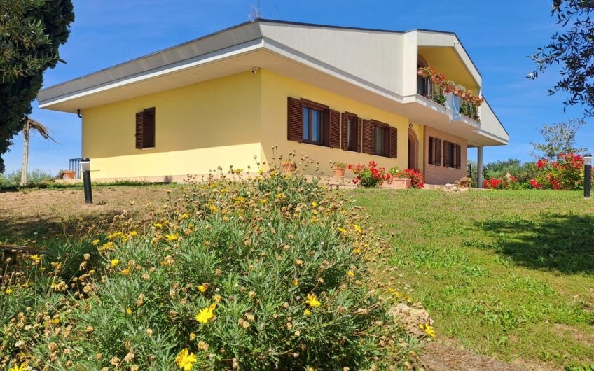 Villa indipendente di Lusso