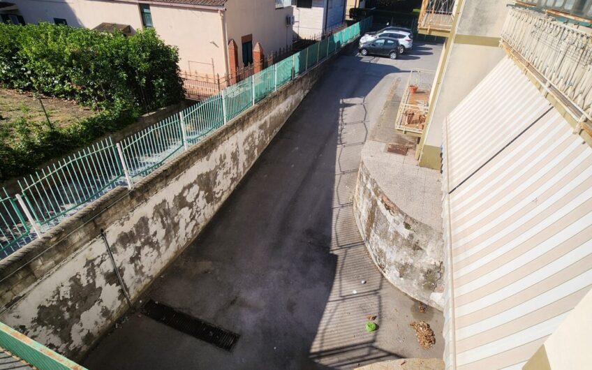 🏡 Serracapriola – Appartamento con Maxi Garage