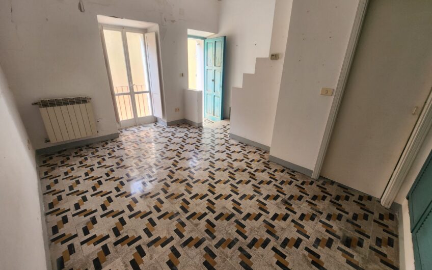 🏛️ Borgo Antico di Termoli – Unità Indipendente da Ristrutturare (Ideale Investimento/B&B)