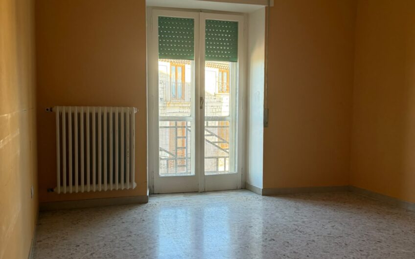 🏡 Ferrazzano: Ampio Quadrilocale panoramico in vendita al Centro