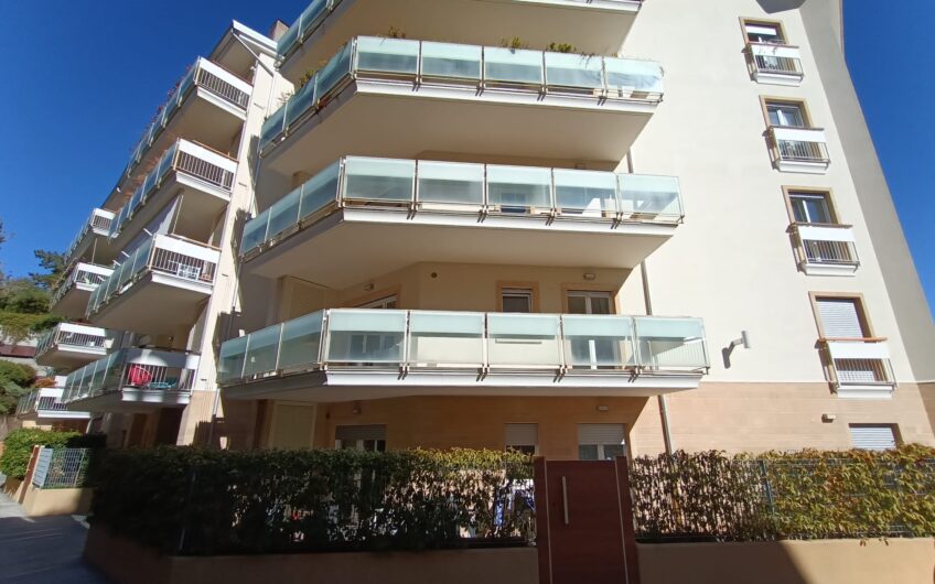 📍 Campobasso Via del Castello – Elegante Bilocale Arredato con Terrazzo Abitabile