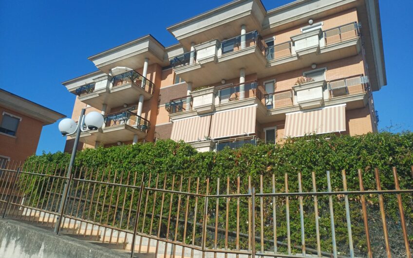 🏠 LUMINOSO APPARTAMENTO CON TERRAZZO VISTA MARE – QUARTIERE COLLE MACCHIUZZO
