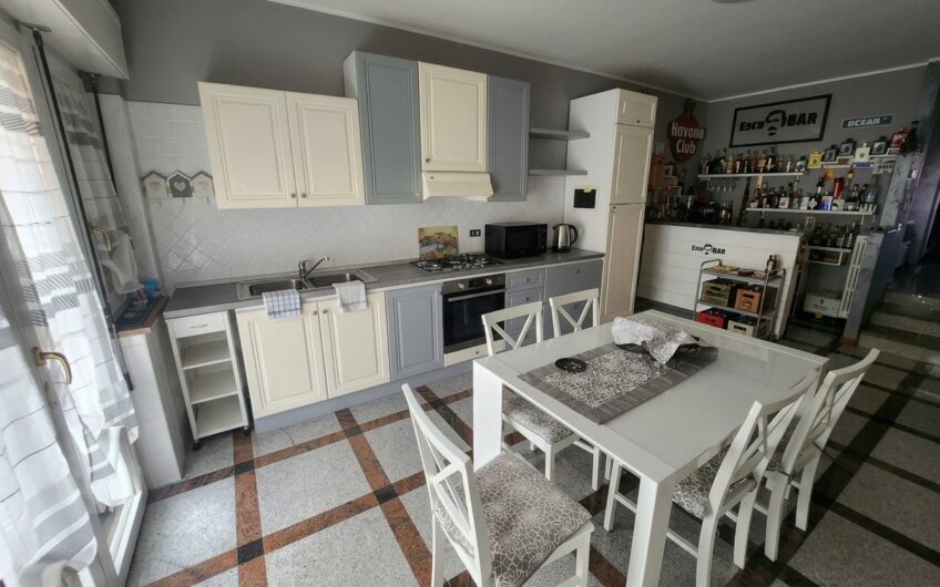 🏡 SPAZIO, COMODITÀ E INDIPENDENZA: LA VILLA BIFAMILIARE CHE STAVI CERCANDO! ✨