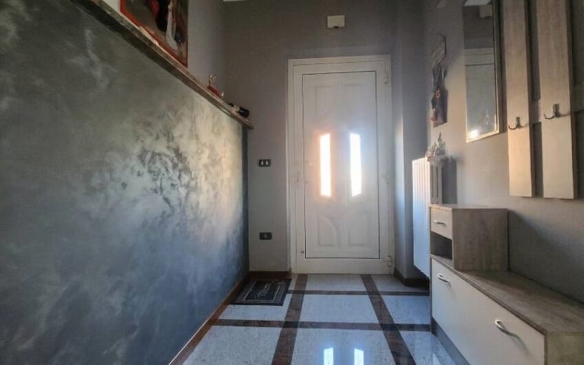 🏡 SPAZIO, COMODITÀ E INDIPENDENZA: LA VILLA BIFAMILIARE CHE STAVI CERCANDO! ✨