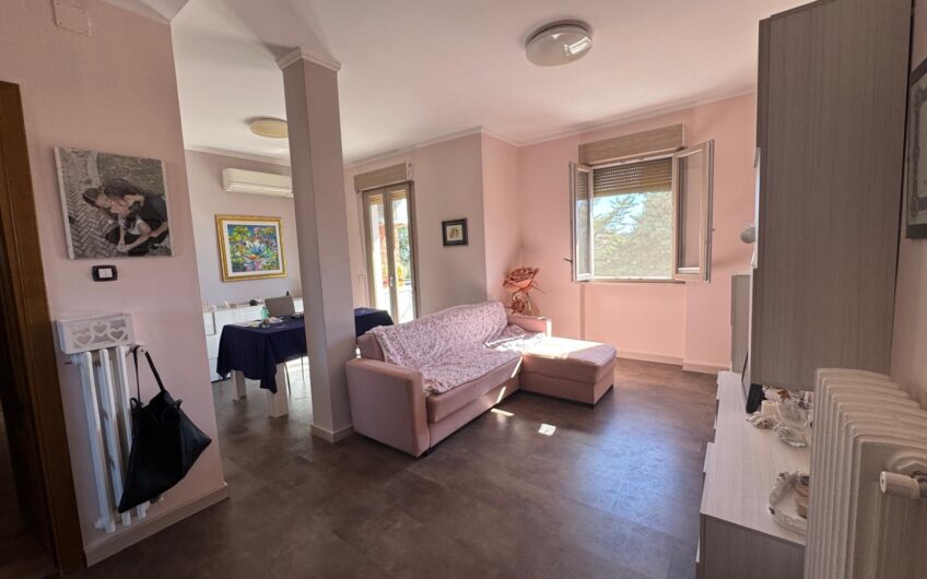 🏡 Campobasso: Luminoso appartamento con balconi in Via Cirese