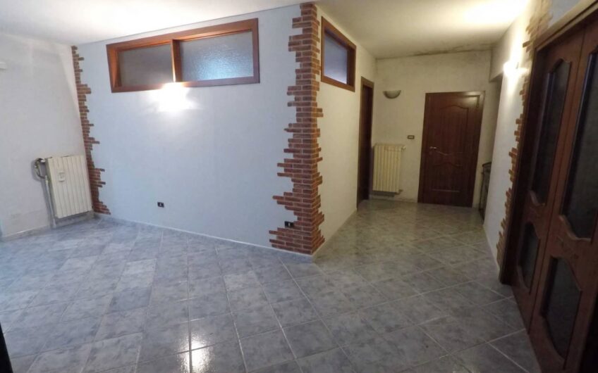 🏡 SPAZIO, COMODITÀ E INDIPENDENZA: LA VILLA BIFAMILIARE CHE STAVI CERCANDO! ✨