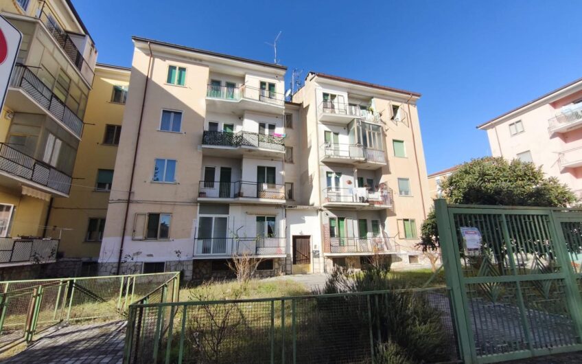 Luminoso Appartamento di 90 mq con Balconi – Campobasso